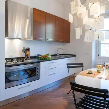 Apartment Love At First Sight! Nesso